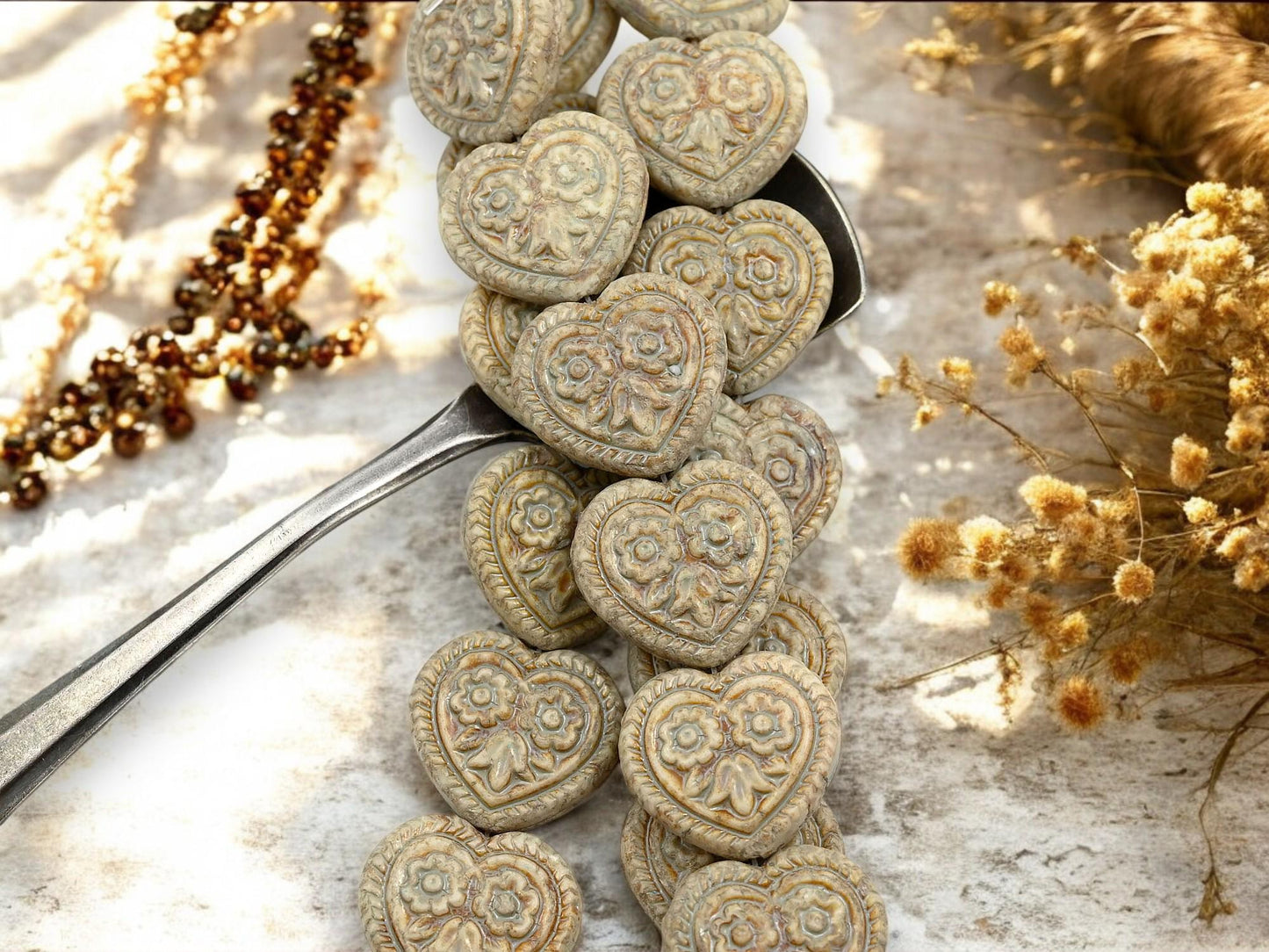 Picasso Beads - Heart Beads - Czech Glass Beads - Gold Beads - Floral Beads - 17mm - 6pcs - (3583)