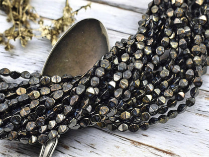 Pinch Beads - Czech Glass Beads - Picasso Beads - Oval Beads - Small Beads - Bead Crochet - 5x4mm - 50pcs - (3233)