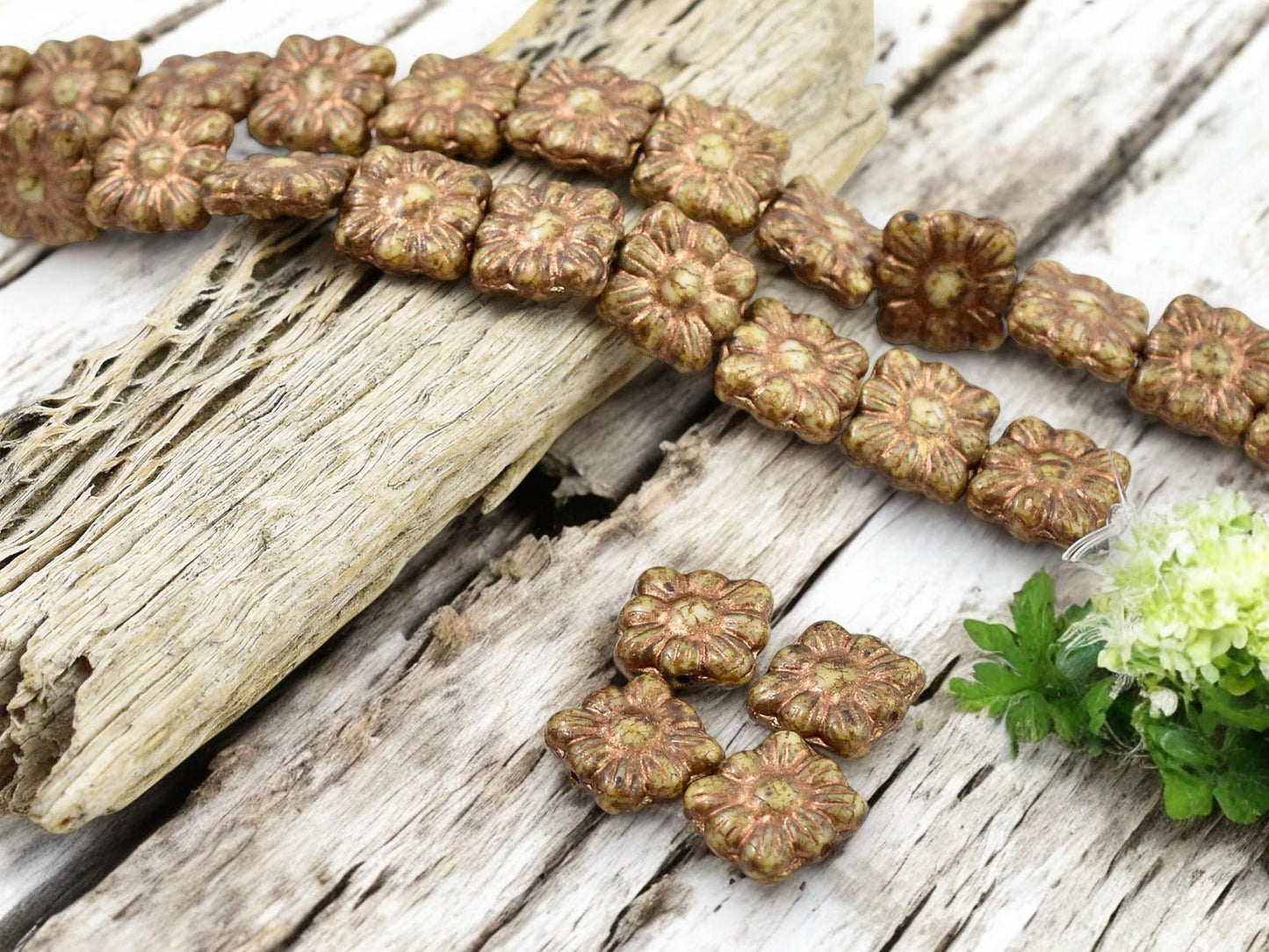 Czech Glass Beads - Flower Beads - Czech Glass Flowers - Picasso Beads - Square Flowers - 11mm Flower - 13pcs - (513)