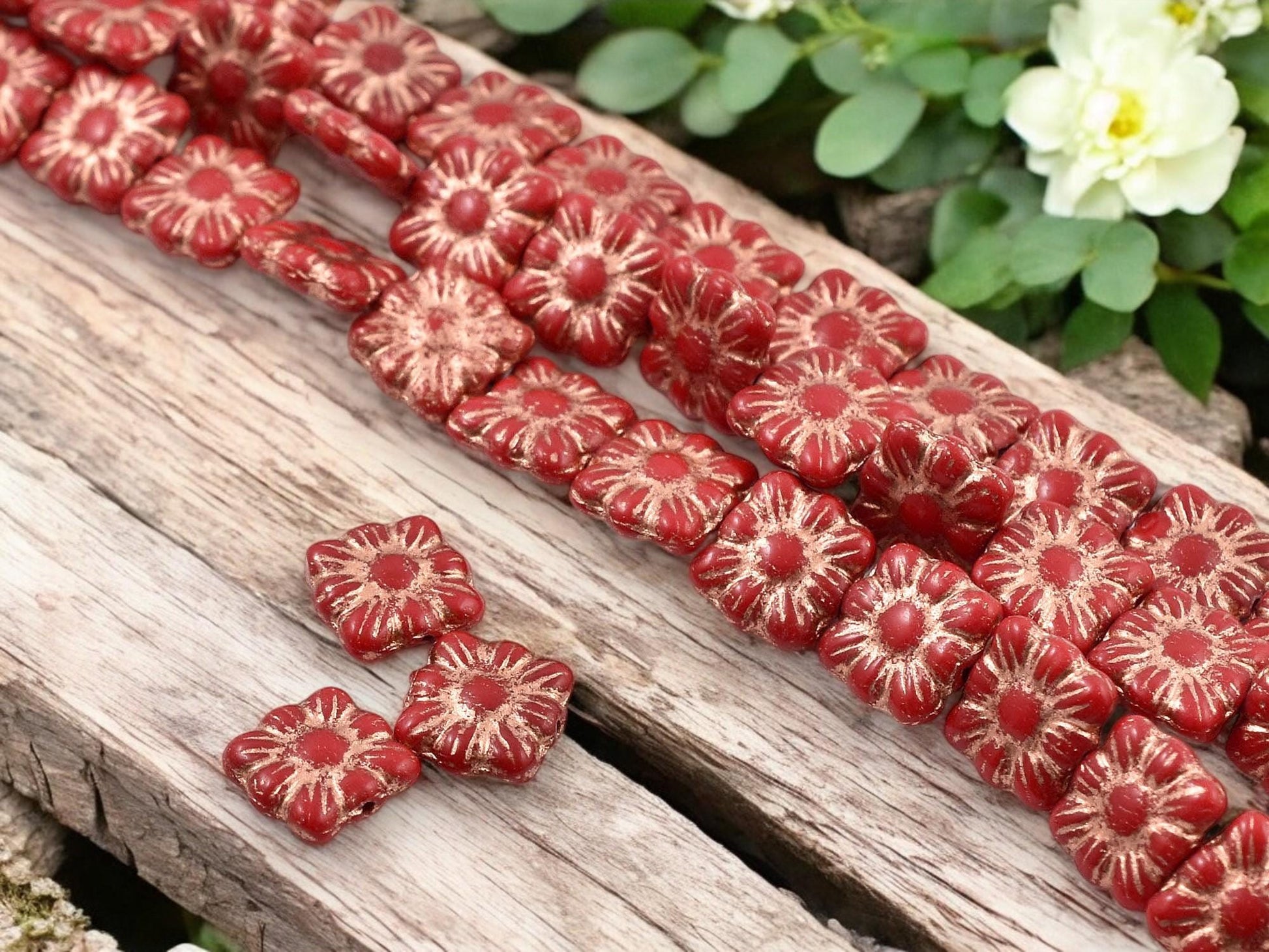 Czech Glass Beads - Flower Beads - Czech Glass Flowers - Square Flowers - 11mm Flower - 13pcs - (2507)