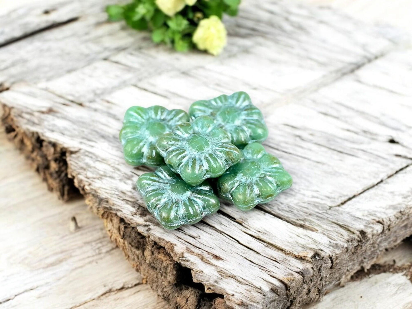 Czech Glass Beads - Flower Beads - Czech Glass Flowers - Square Flowers - 11mm Flower - 13pcs - (4705)