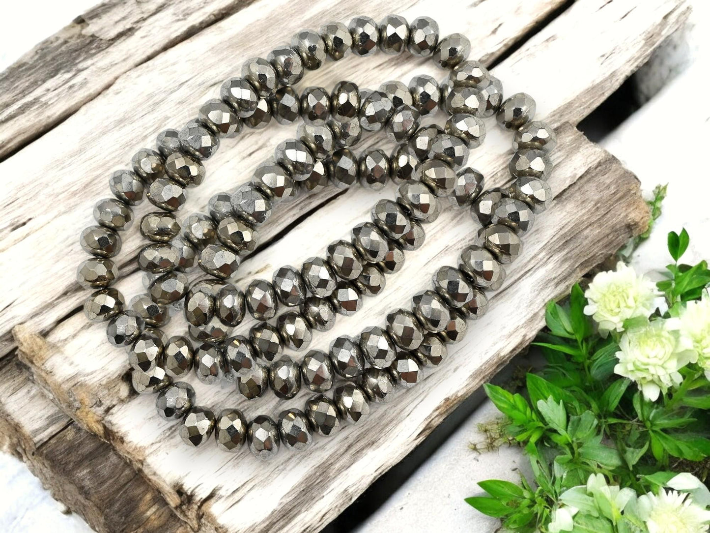 Czech Glass Beads - Rondelle Beads - Silver Spacers - Antique Silver Beads - 3x5mm Rondelle Beads - 30pcs - (6186)