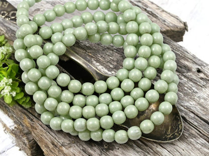 Czech Glass Beads - Druk Beads - Round Beads - Mint Green - 6mm - 30pcs (B297)