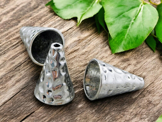 Tassel Caps - Bead Caps - End Caps - Tassel Cone - Silver Tassel Cap - Tassel Cone - 4pc - 21x15mm - (5511)