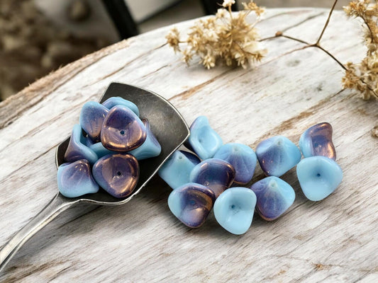 Czech Glass Beads - Bell Flower Beads - Czech Flower Beads - 8x12mm - 15pcs - (3429)