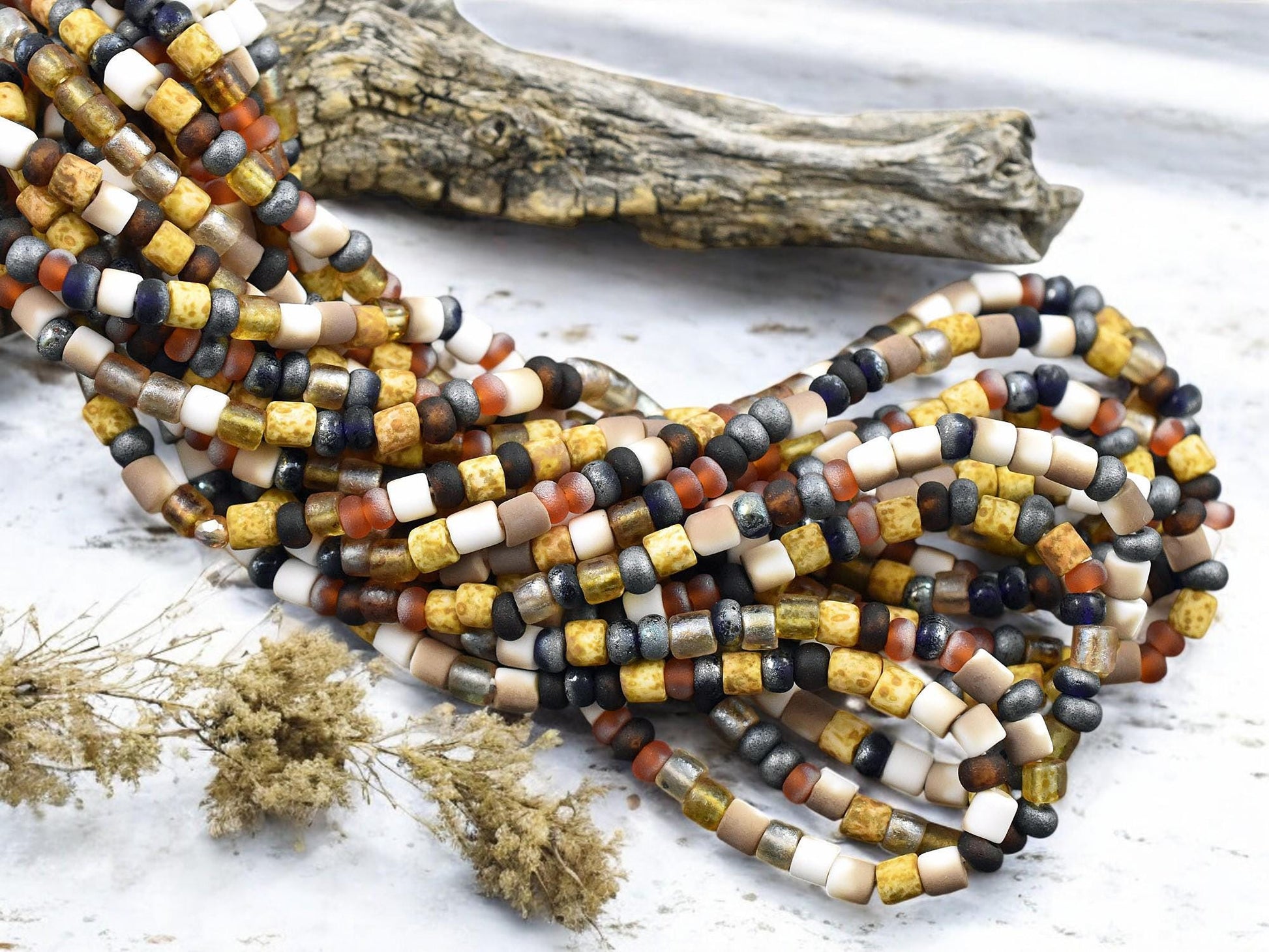 6/0 Aged Matte Honeycomb Tube Picasso Mix Seed Beads (20" Strand)