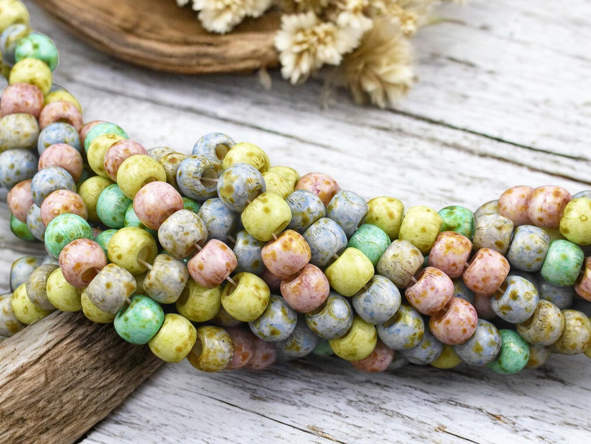 32/0 Aged Blue Rhapsody Travertine Mix Seed Beads (18" Strand)