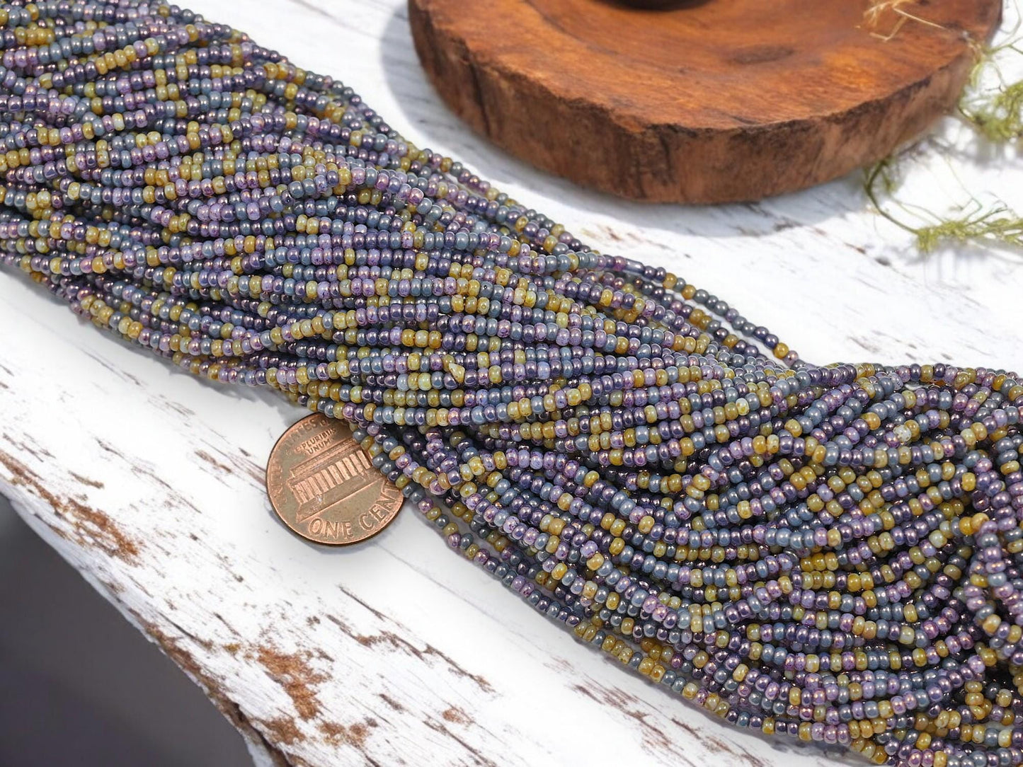 Picasso Seed Beads - Aged Picasso Beads - Czech Glass Beads - Size 10 Seed Beads - 10/0 - 21" Strand - (4632)