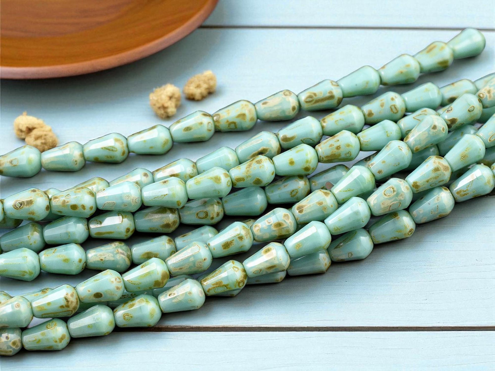 *19* 6x8mm Opaque Turquoise Picasso Vertical Teardrop Beads