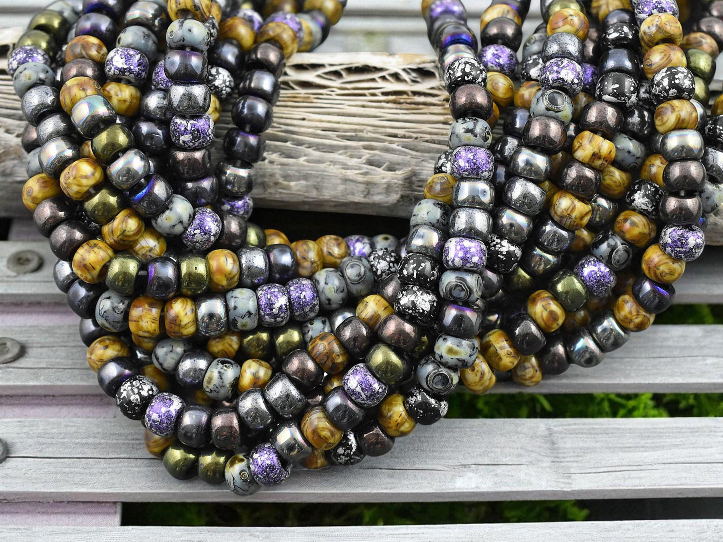 2/0 Aged Void Picasso Mix Seed Beads (21" Strand)
