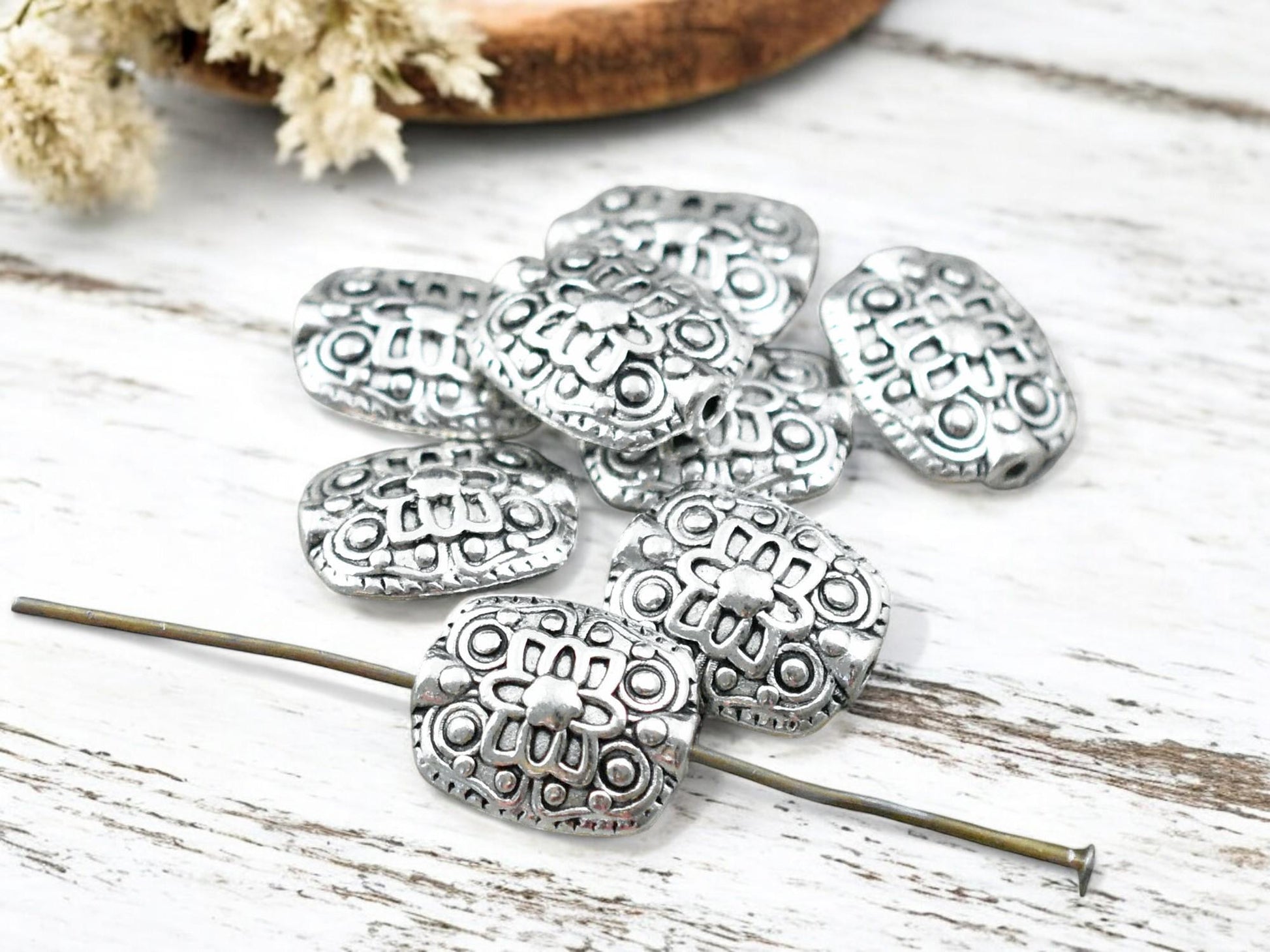 *25* 11x13mm Antique Silver Floral Rectangle Beads