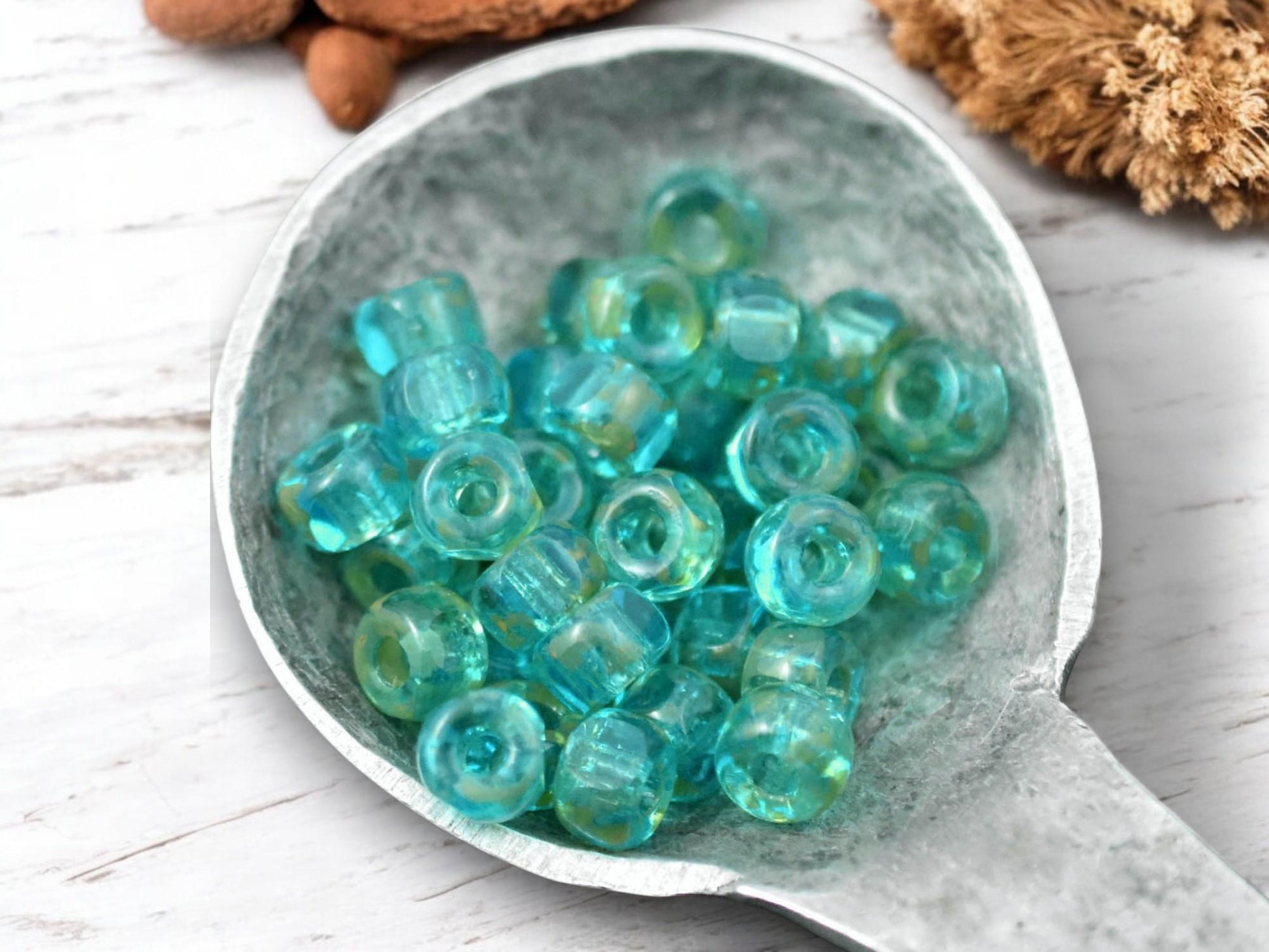 20g 3 Cut Aqua Rembrandt 2/0 Matubo Beads