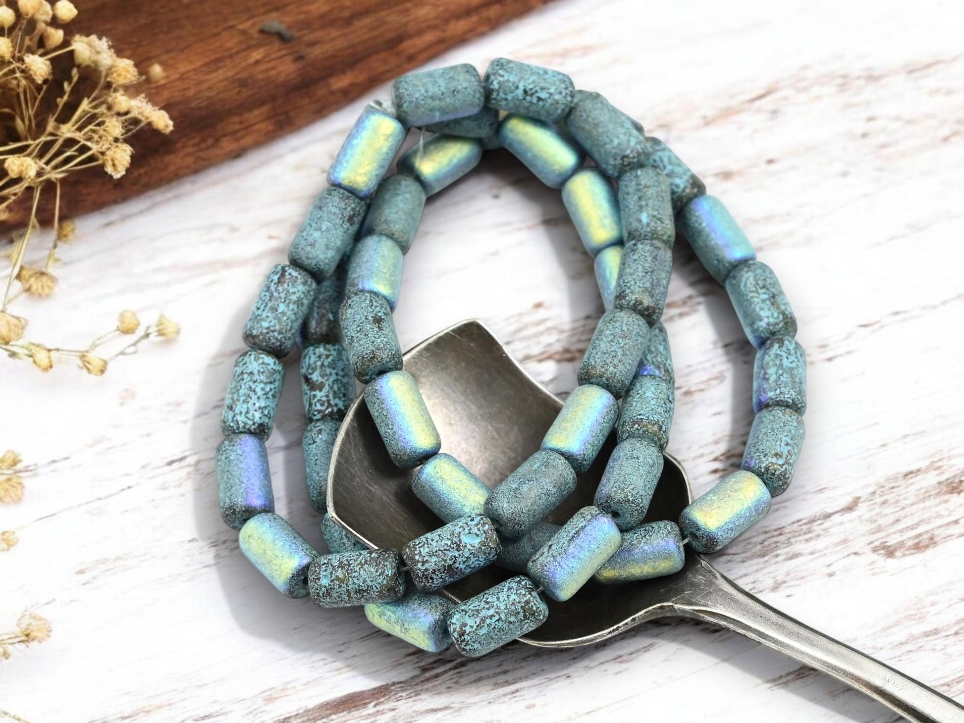 Tube Beads - Czech Glass Beads - Etched Beads - Picasso Beads - 9x5mm - 16pcs - (699)