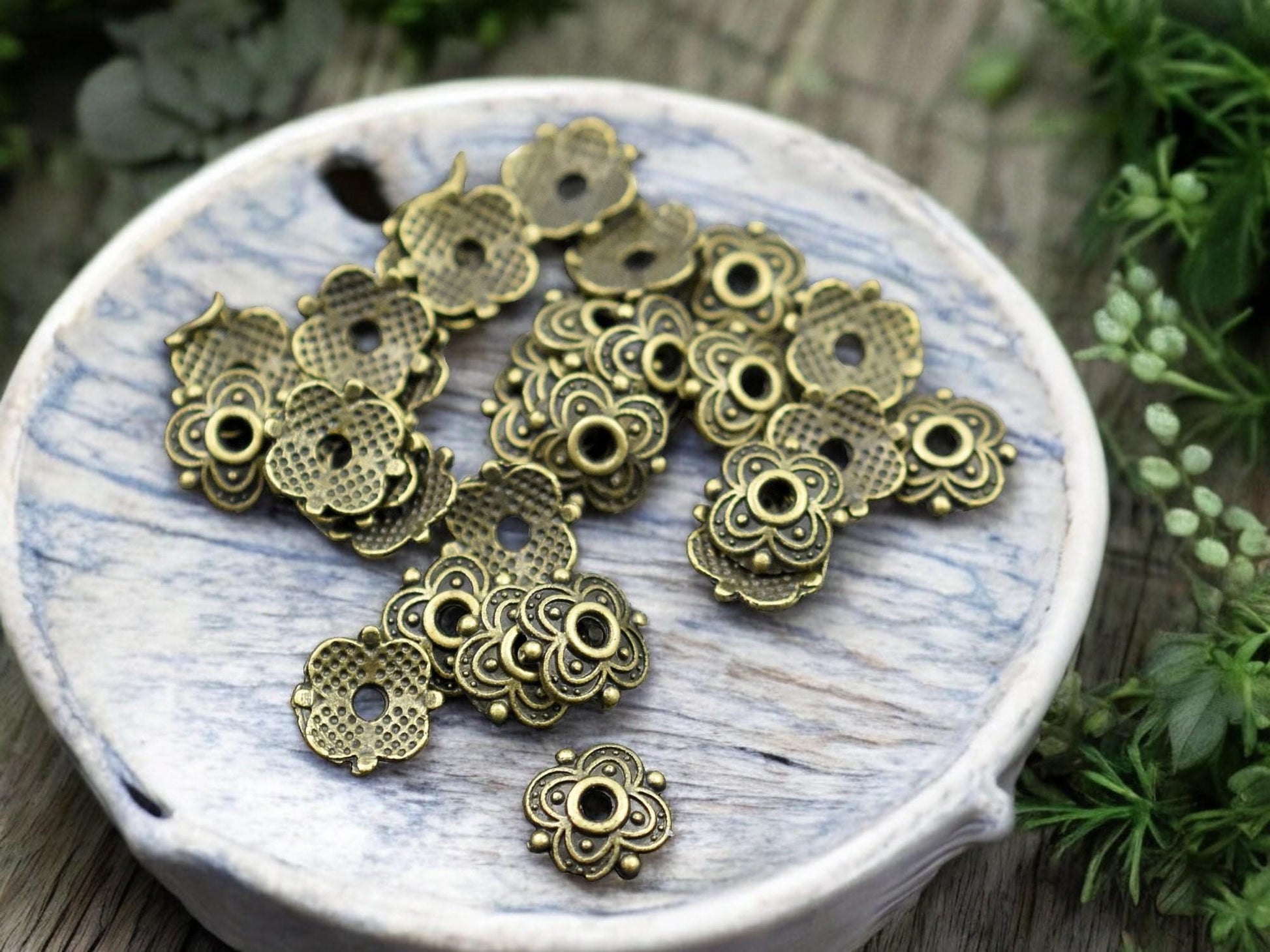 *100* 8mm Antique Bronze Bead Caps