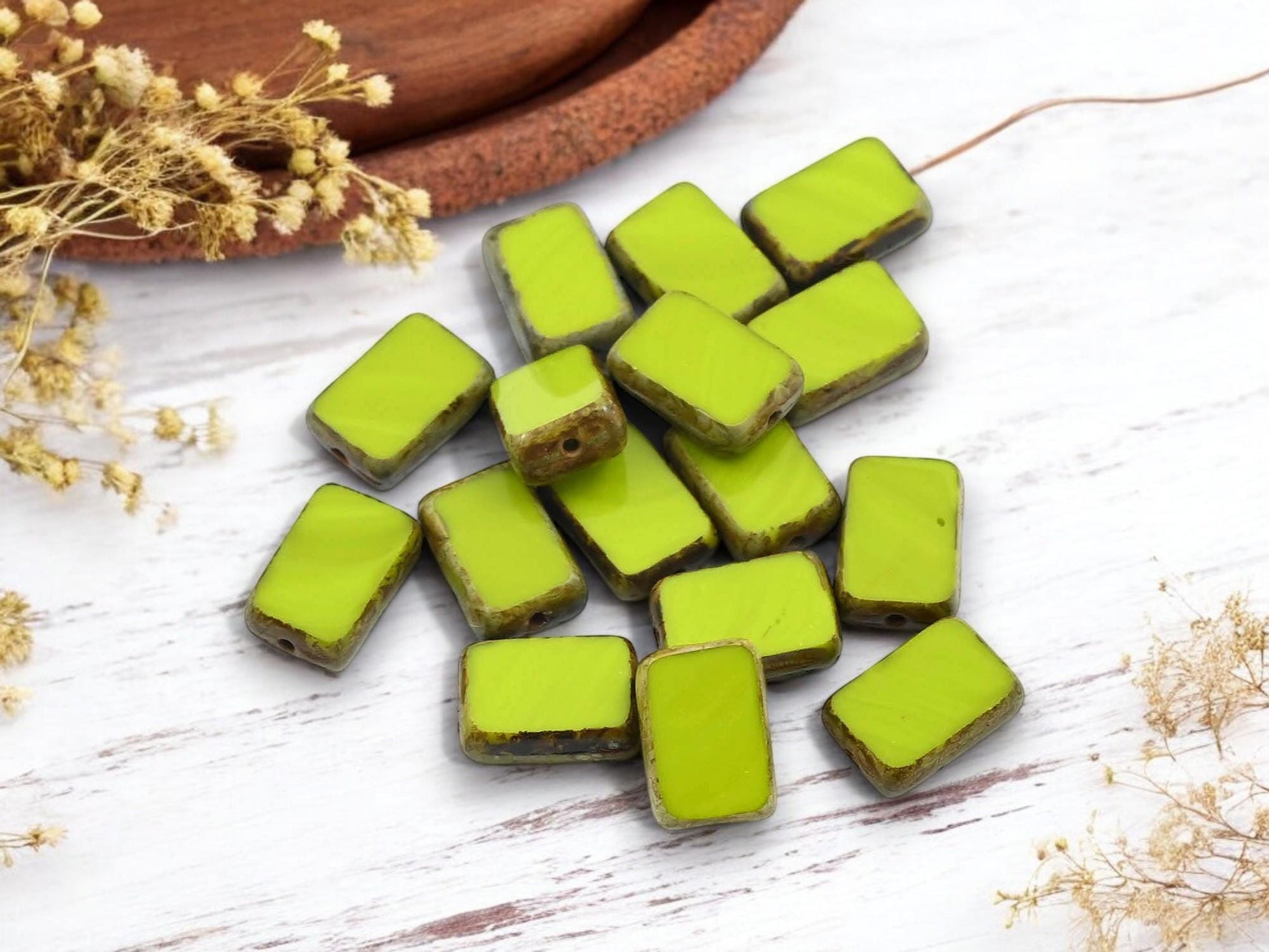 *16* 12x8mm Charteuse Picasso Table Cut Rectangle Beads