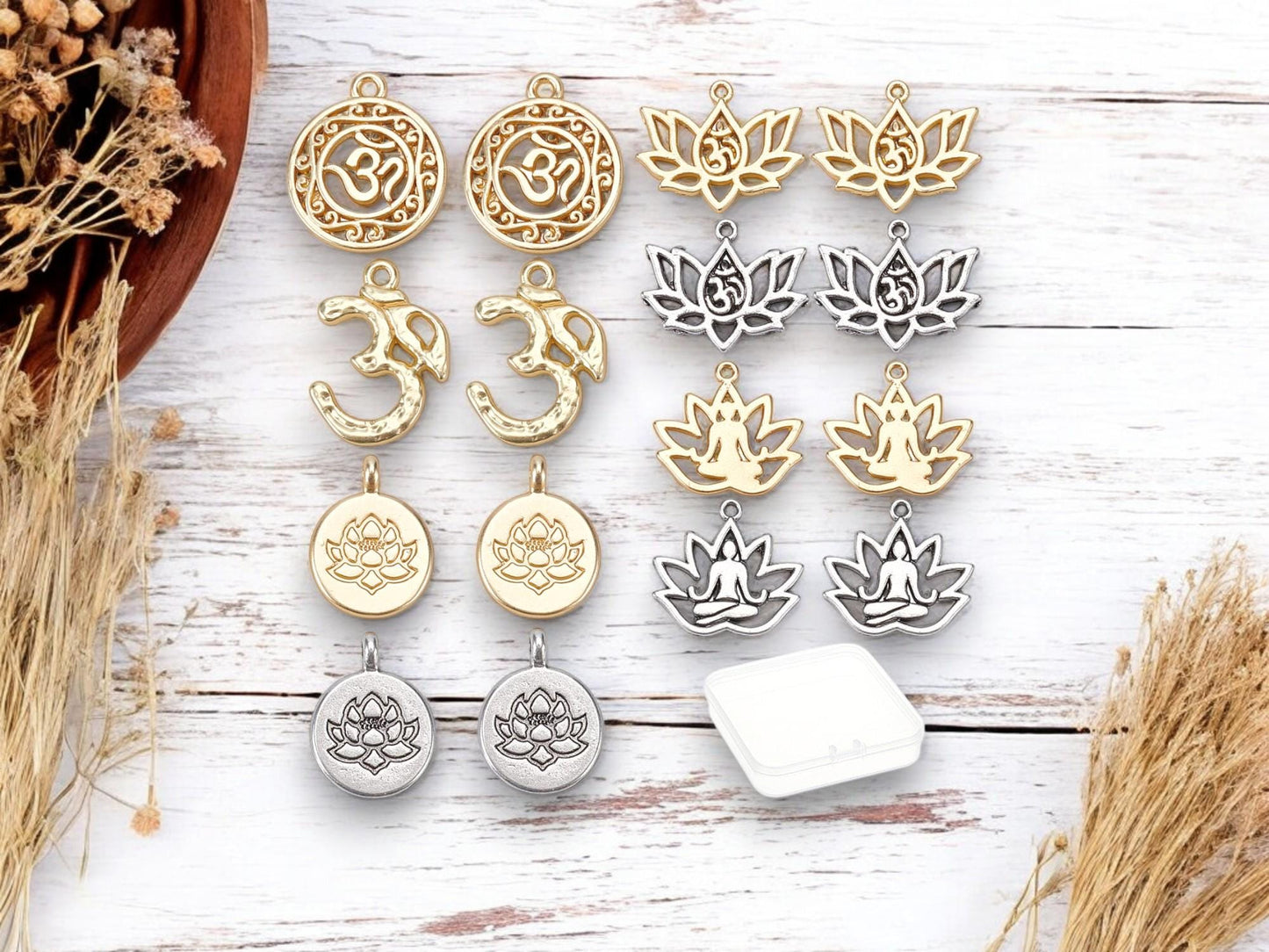 Metal Charms - Mixed Charms - Yoga Charms - Floral Charms - 24pcs - (4230)