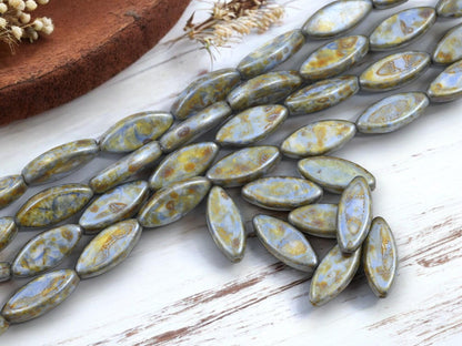 Czech Glass Beads - Picasso Beads - Spindle Beads - Marquise Beads - 18x7mm - 8pcs - (2289)