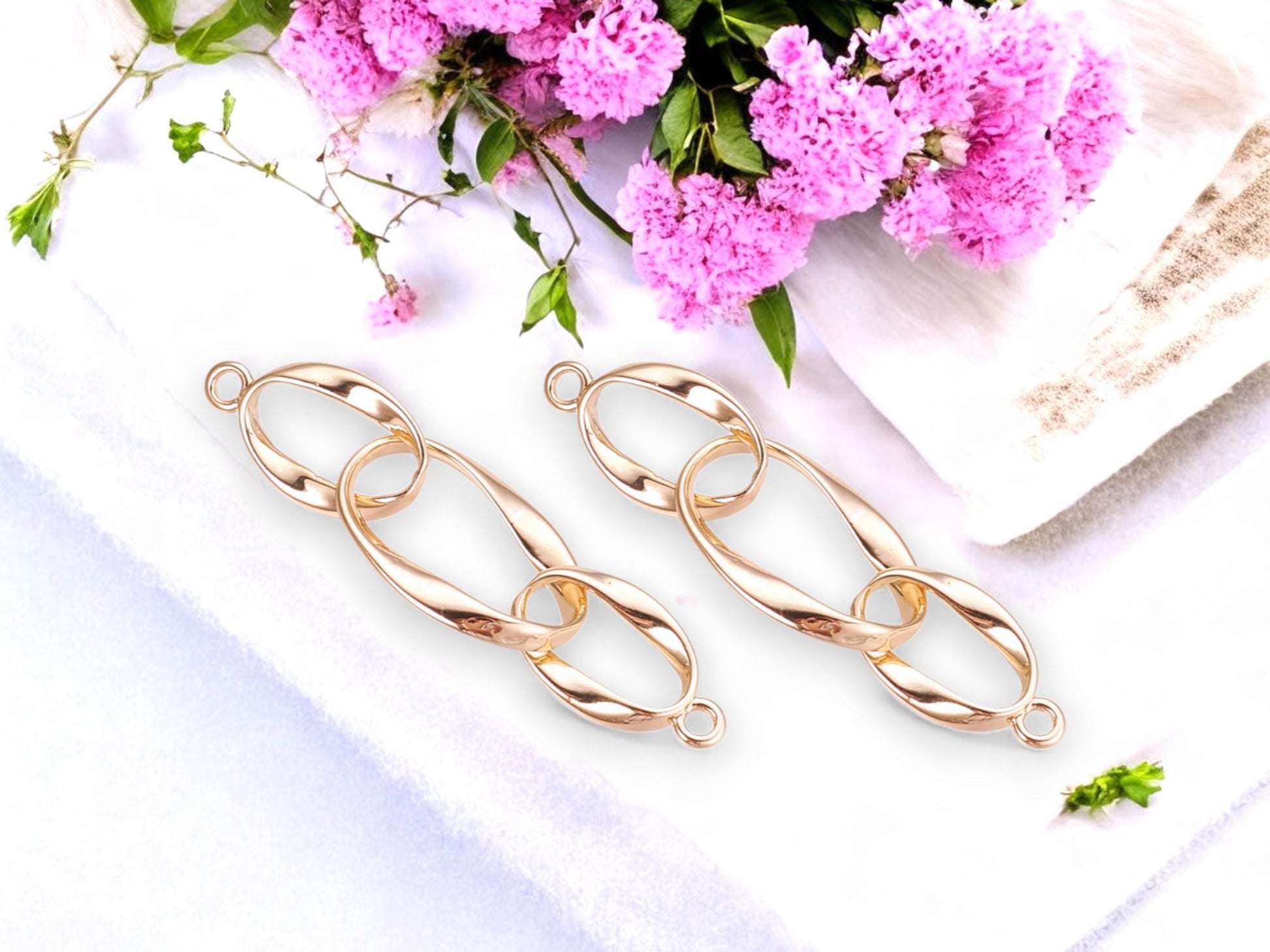 Gold Connector - Bracelet Connector - Gold Links - Metal Findings - Jewelry Findings - 2pc - 29x6mm - (B814)