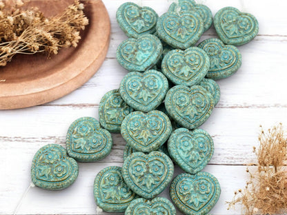Heart Beads - Czech Glass Beads - Floral Heart Beads - Turquoise Beads - 17mm - 6pcs - (2952)