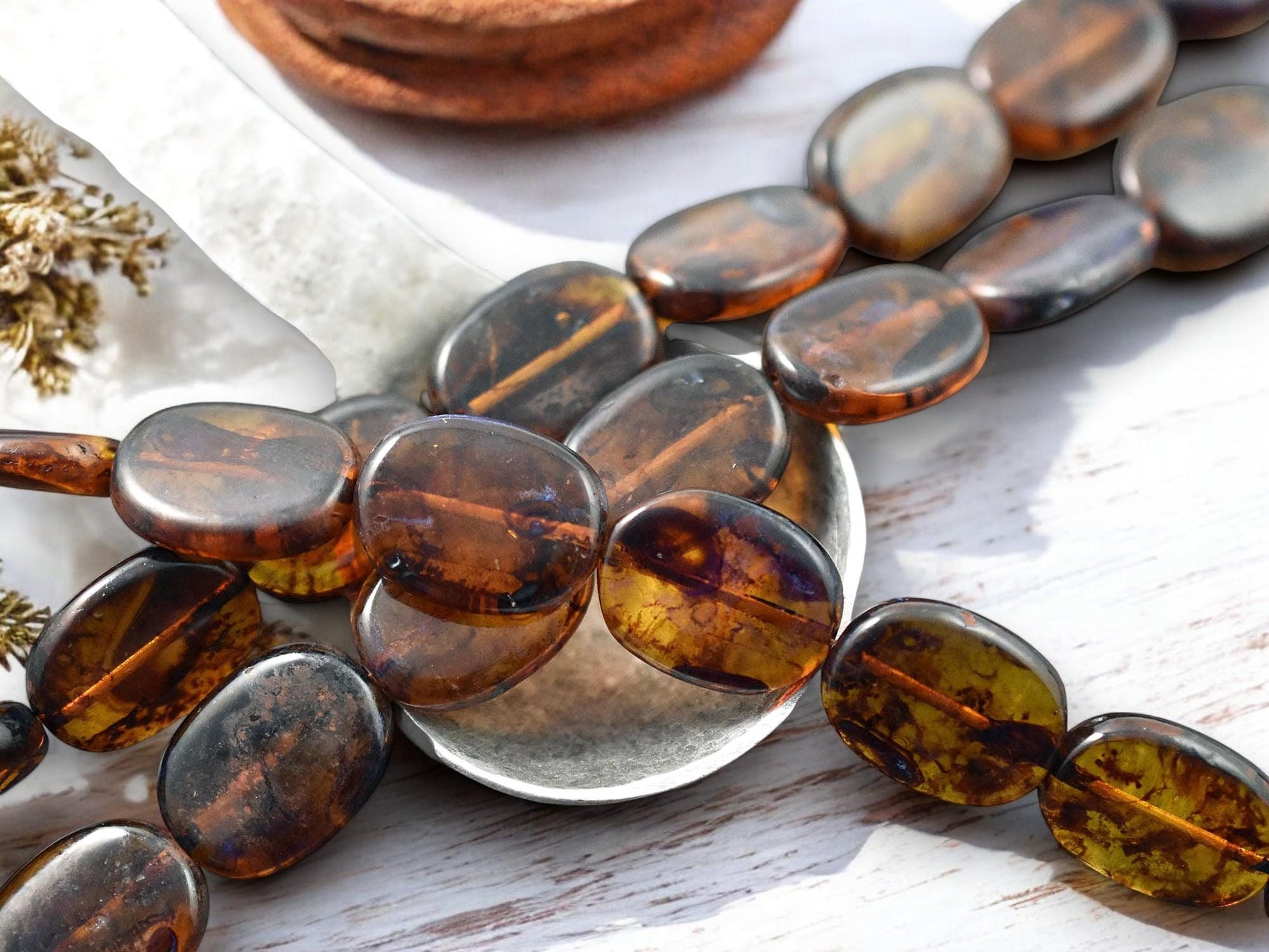 *10* 19x14mm Root Beer Topaz Picasso Flat Oval Beads