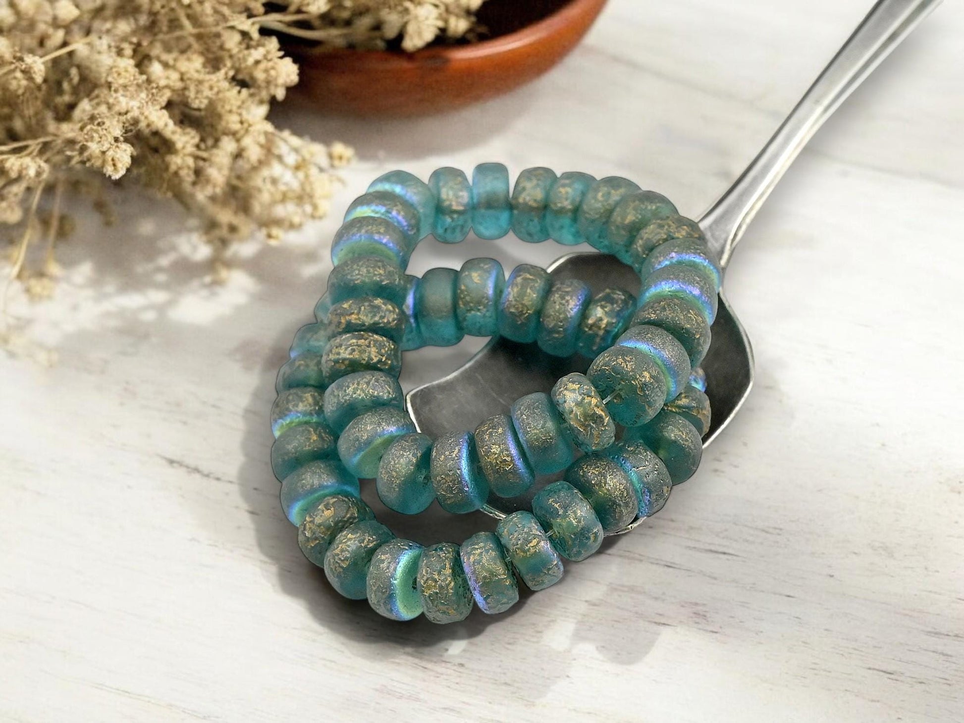 Heishi Beads - Czech Glass Beads - Spacer Beads - Picasso Beads - Rondelle Beads - 8x4mm - 25pcs - (4158)