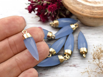 25-26mm Gold Tone Natural Dyed White Jade Pointed Bullet Pendant