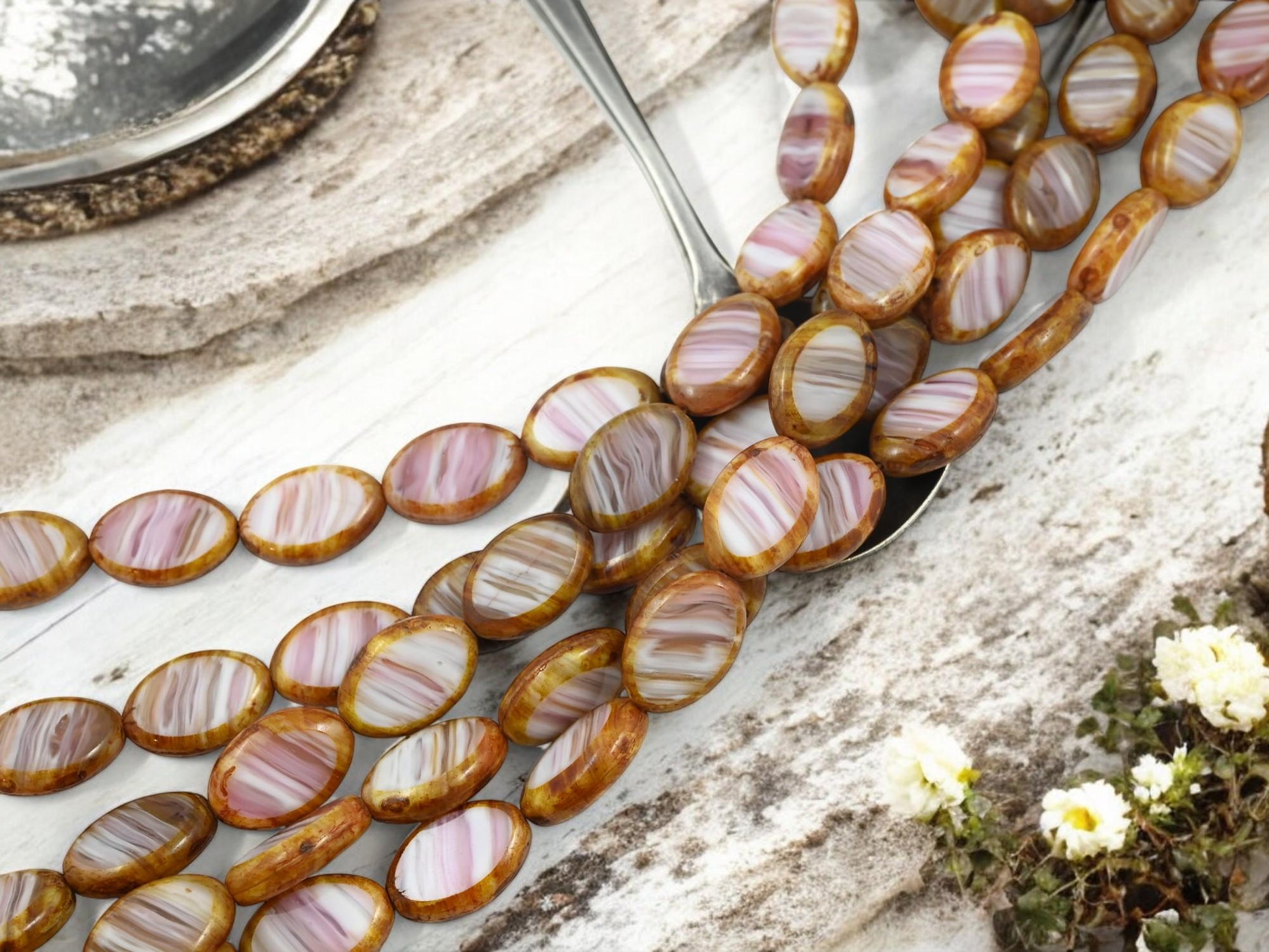 Picasso Beads - Czech Glass Beads - Old Stock Beads - Oval Beads - 17x12mm - 12pcs - (3083)