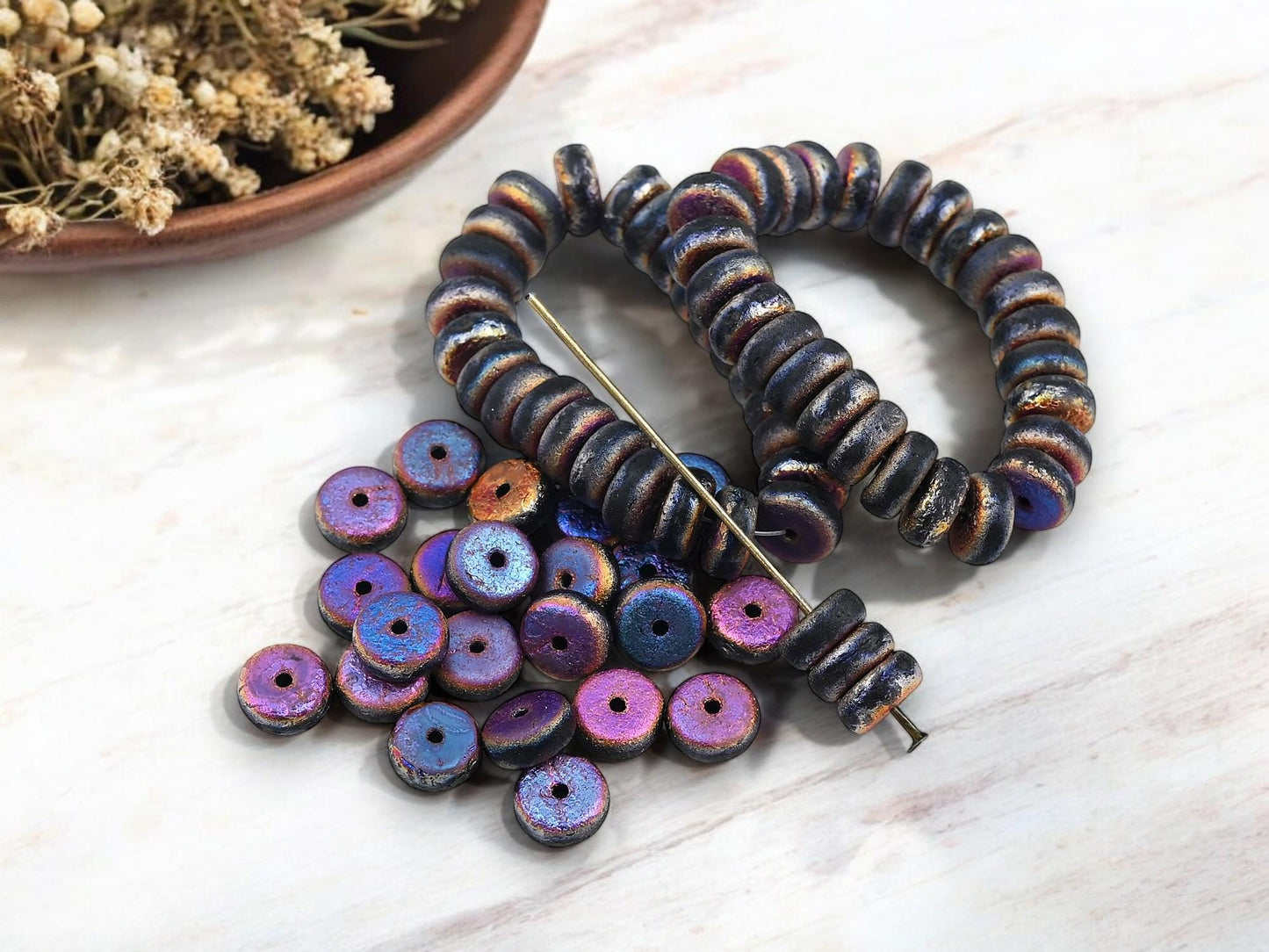 Heishi Beads - Czech Glass Beads - Spacer Beads - Picasso Beads - Rondelle Beads - 8x4mm - 25pcs - (5697)