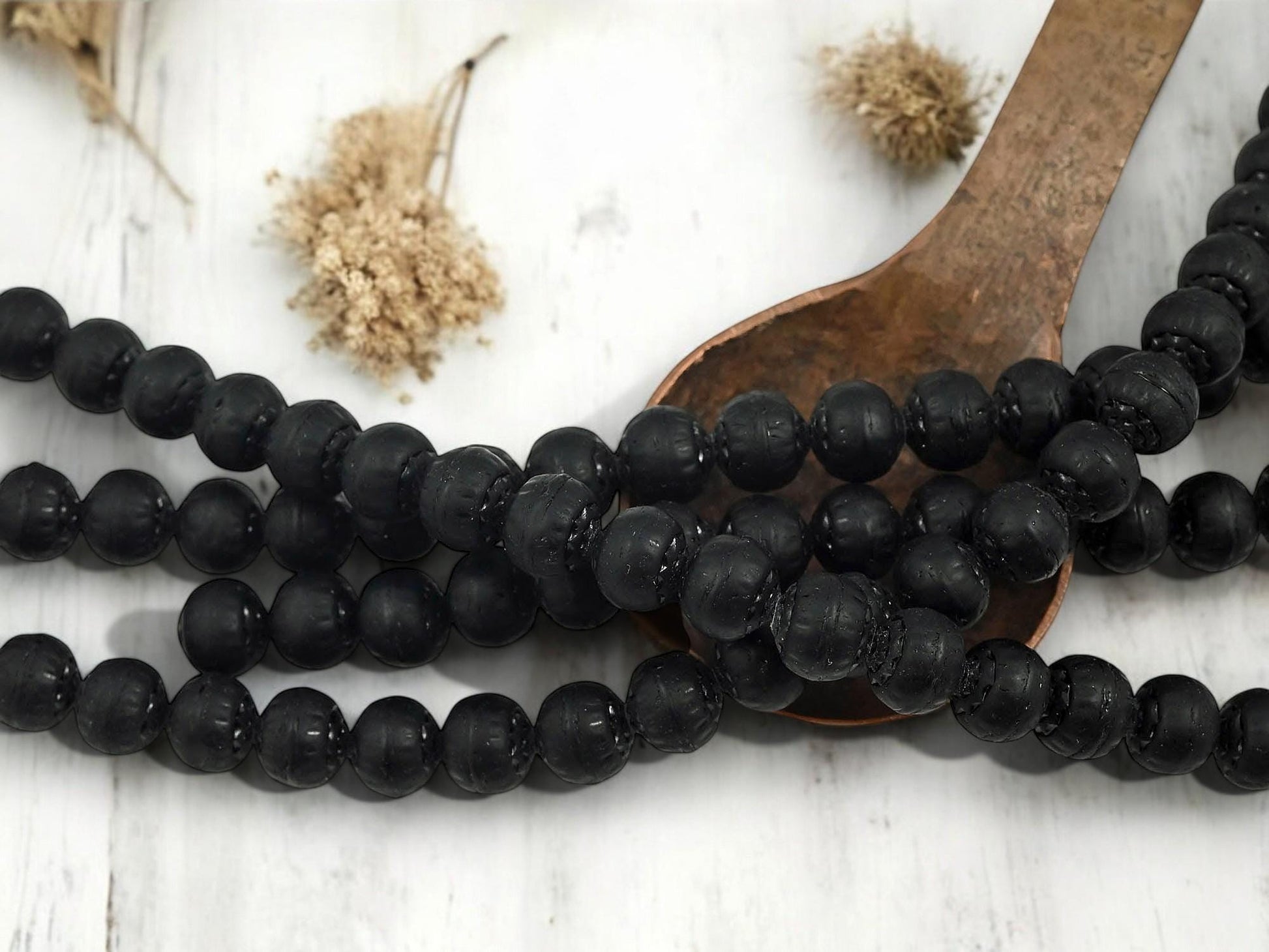 8mm Beads - Czech Glass Beads - Cathedral Beads - Barrel Beads - Round Beads - Matte Black - Jet Black - 25pcs - (B641)