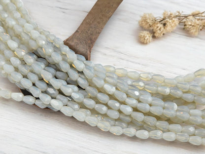 Czech Glass Beads - Teardrop Beads - Faceted Beads - Fire Polished Beads - 7x5mm - 30pcs - (B812)