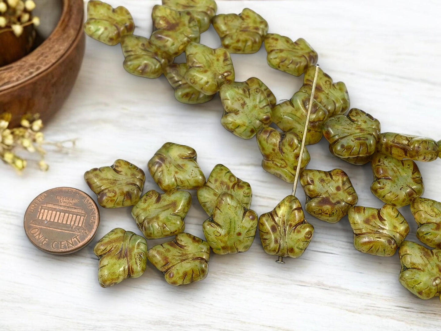 Leaf Beads - Czech Glass Beads - Picasso Beads - Fall Beads - Czech Leaves - 16x14mm - 8pcs - (5445)