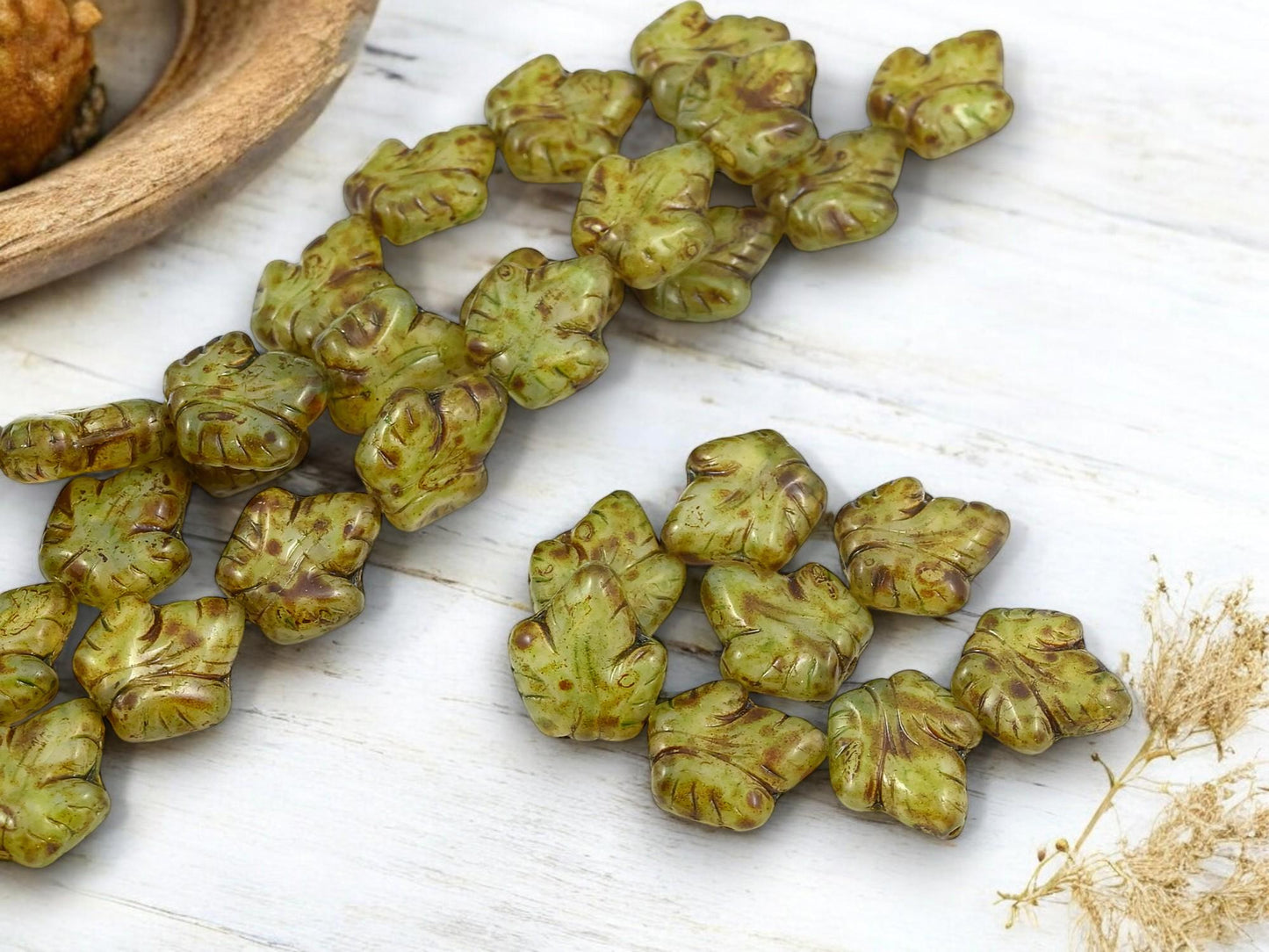 Leaf Beads - Czech Glass Beads - Picasso Beads - Fall Beads - Czech Leaves - 16x14mm - 8pcs - (5445)