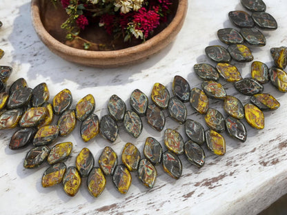 Leaf Beads - Picasso Beads - Czech Glass Beads - Top Drilled Leaf - Czech Glass Leaves - 12x8mm - 40pcs - (1719)