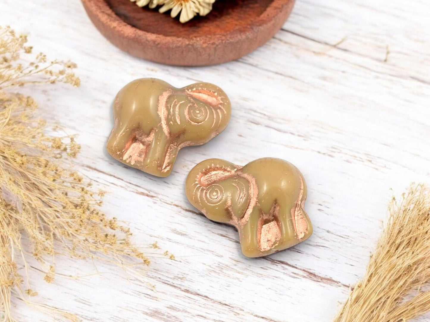 Czech Glass Beads - Elephant Beads - Elephant Pendant - Lucky Elephant - Elephant Charm - 21x20mm - 4pcs - (4818)