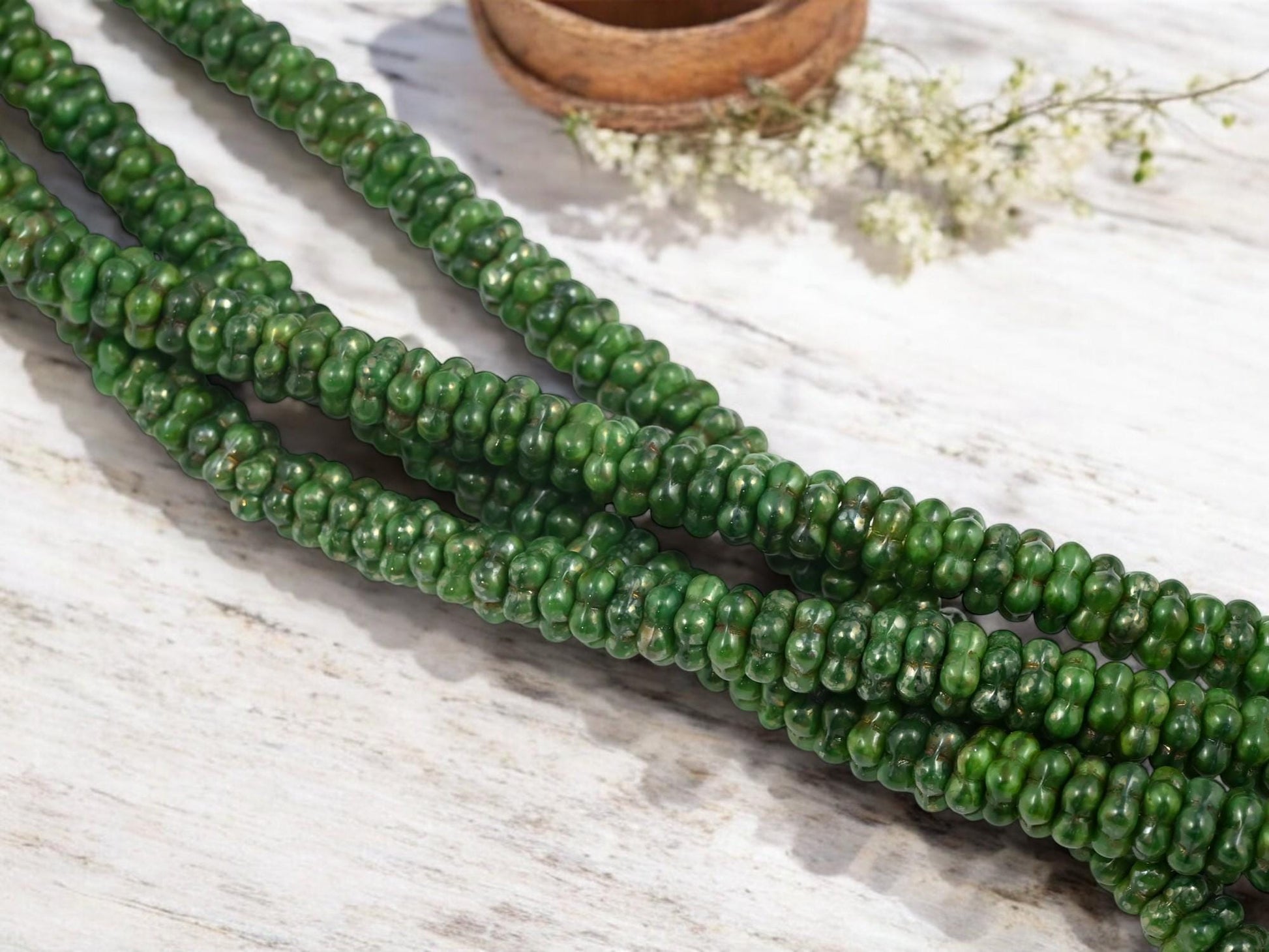 Czech Glass Beads - Daisy Spacers - Daisy Beads - Flower Beads - Forget Me Not Beads - Spacer Beads - 8x3mm - 60pcs - (B458)