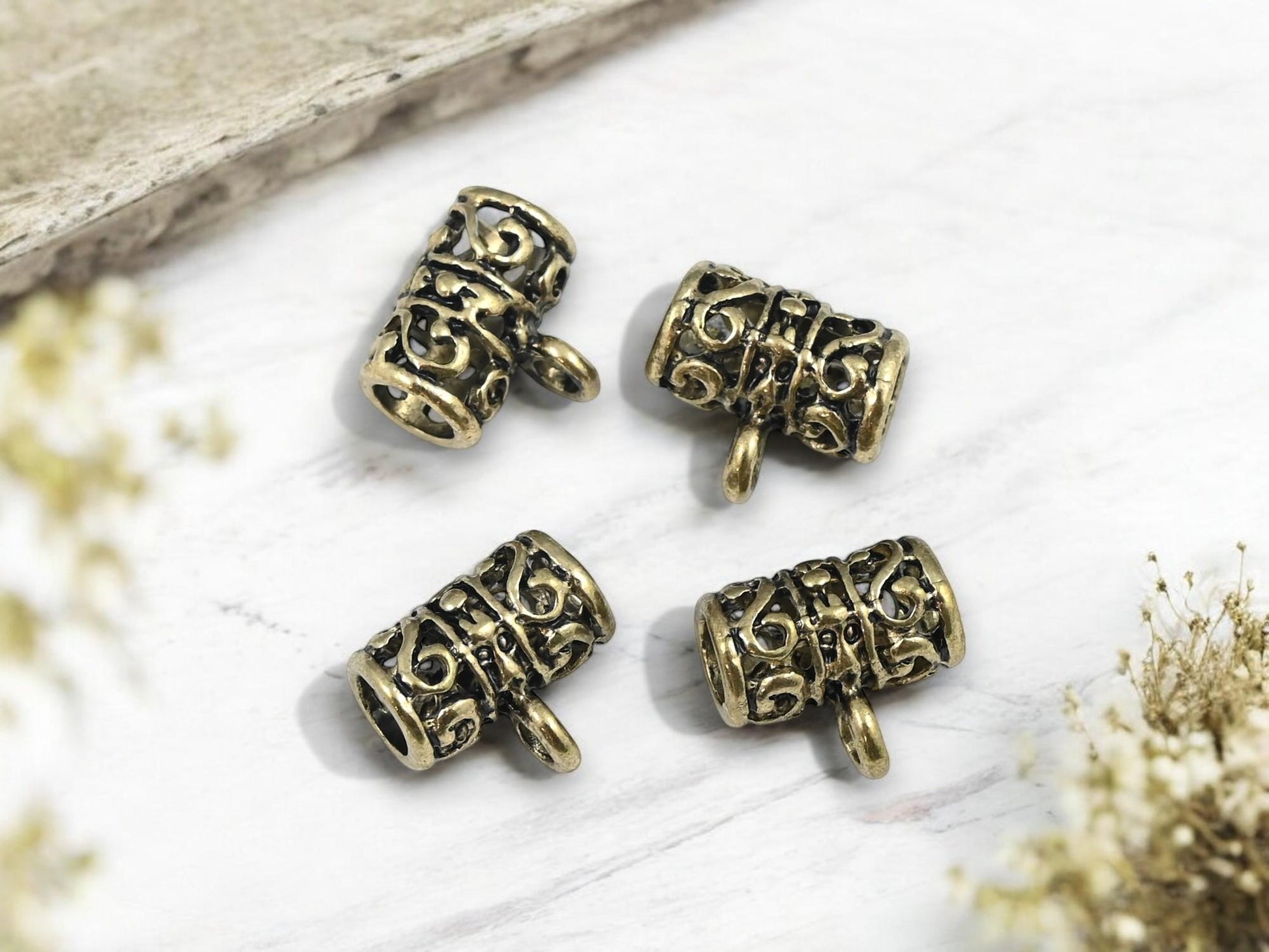 Charm Hanger - Metal Bails - Bronze Bails - Bails For Jewelry - Jewelry Bail - Metal Findings - 13x9mm - 4pcs - (1749)