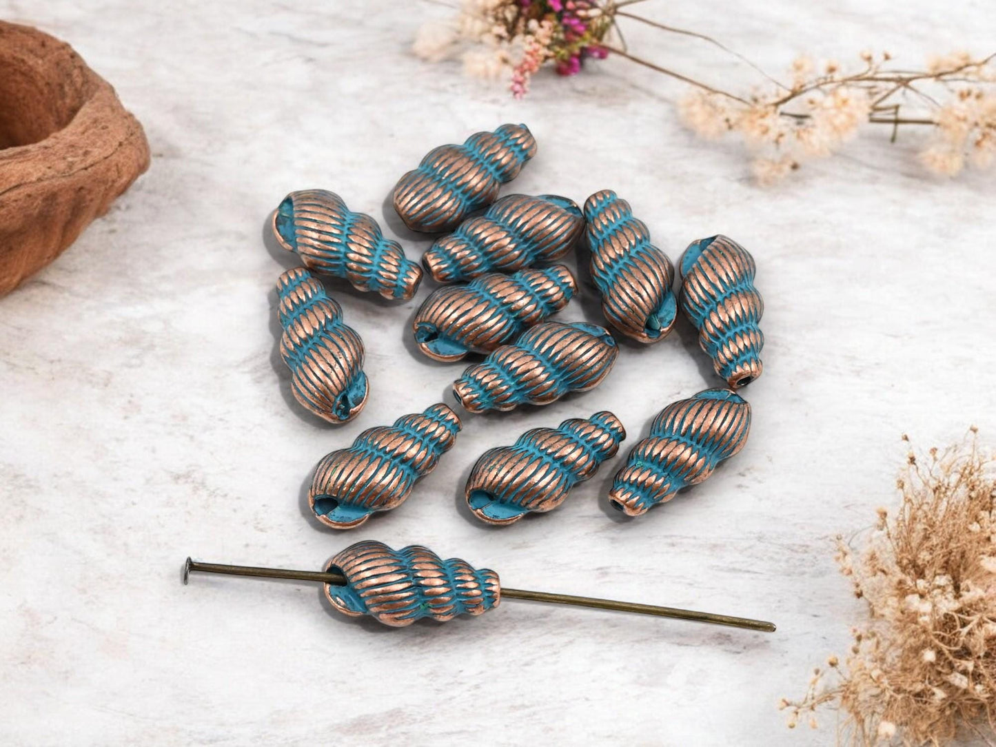 Metal Beads - Metal Charms - Conch Shell Charm - Patina Charms - Copper Charms - 30pcs - 15x7mm - (4069)