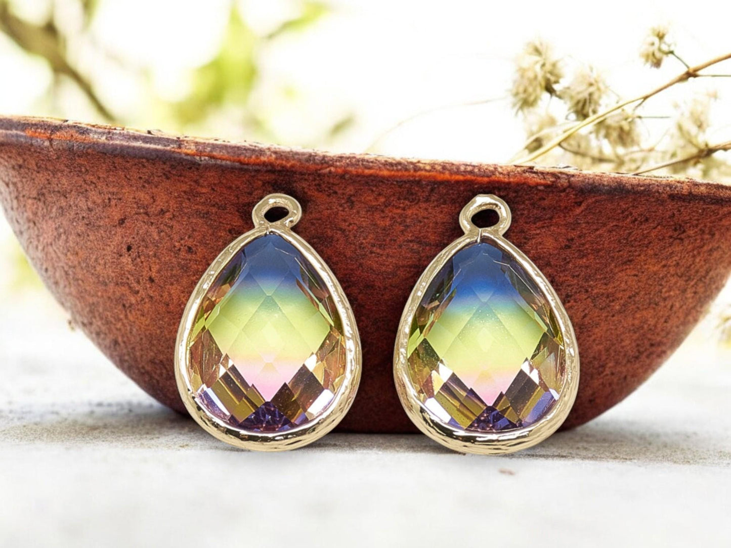 Glass Pendants - Bezel Pendant - Teardrop Pendant - Gold Pendant - 23x15mm - 5pcs - (3918)