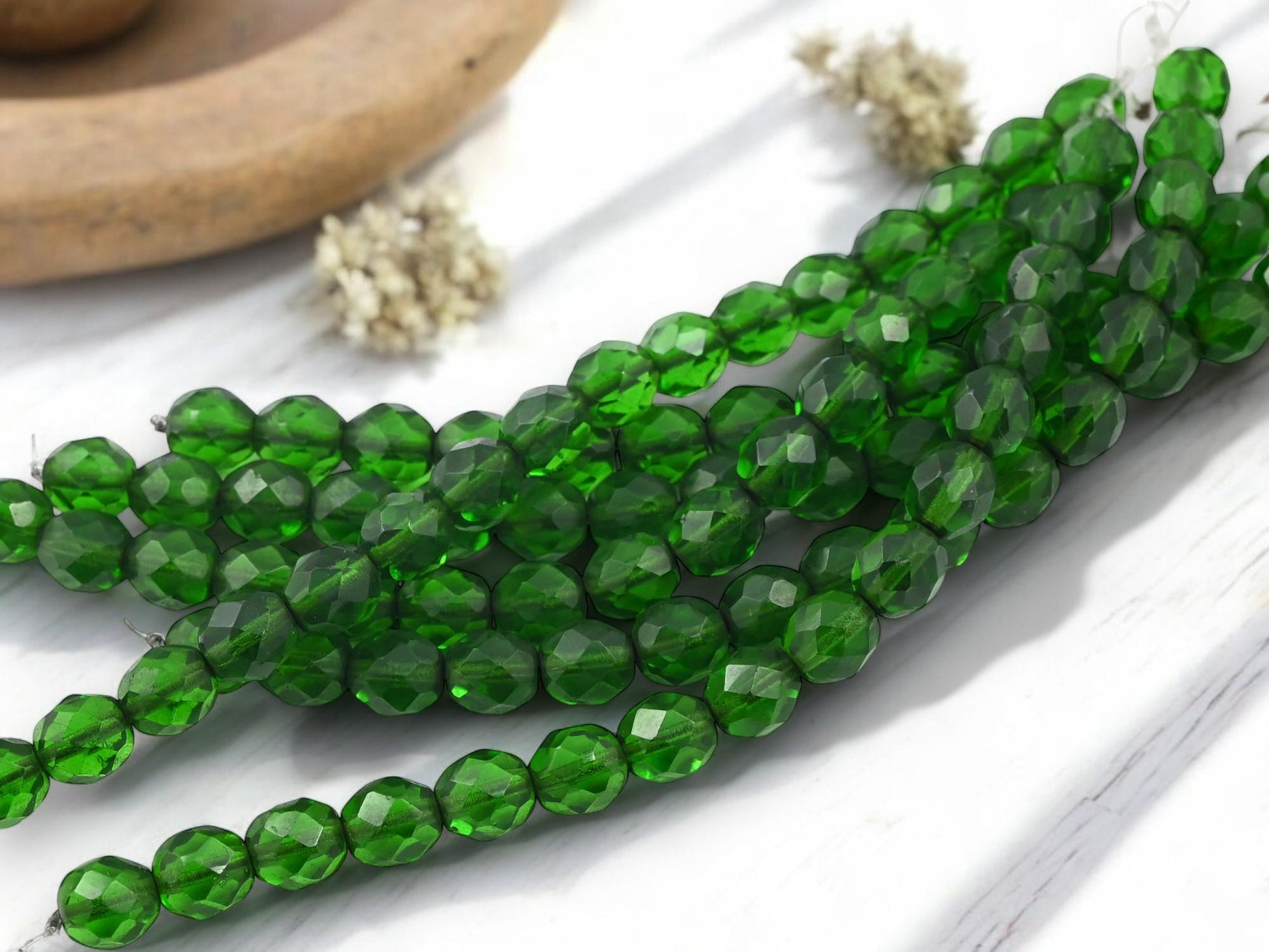 Czech Glass Beads - Round Beads - 8mm Beads - Fire Polish Beads - Christmas Beads - 16pcs - (2241)