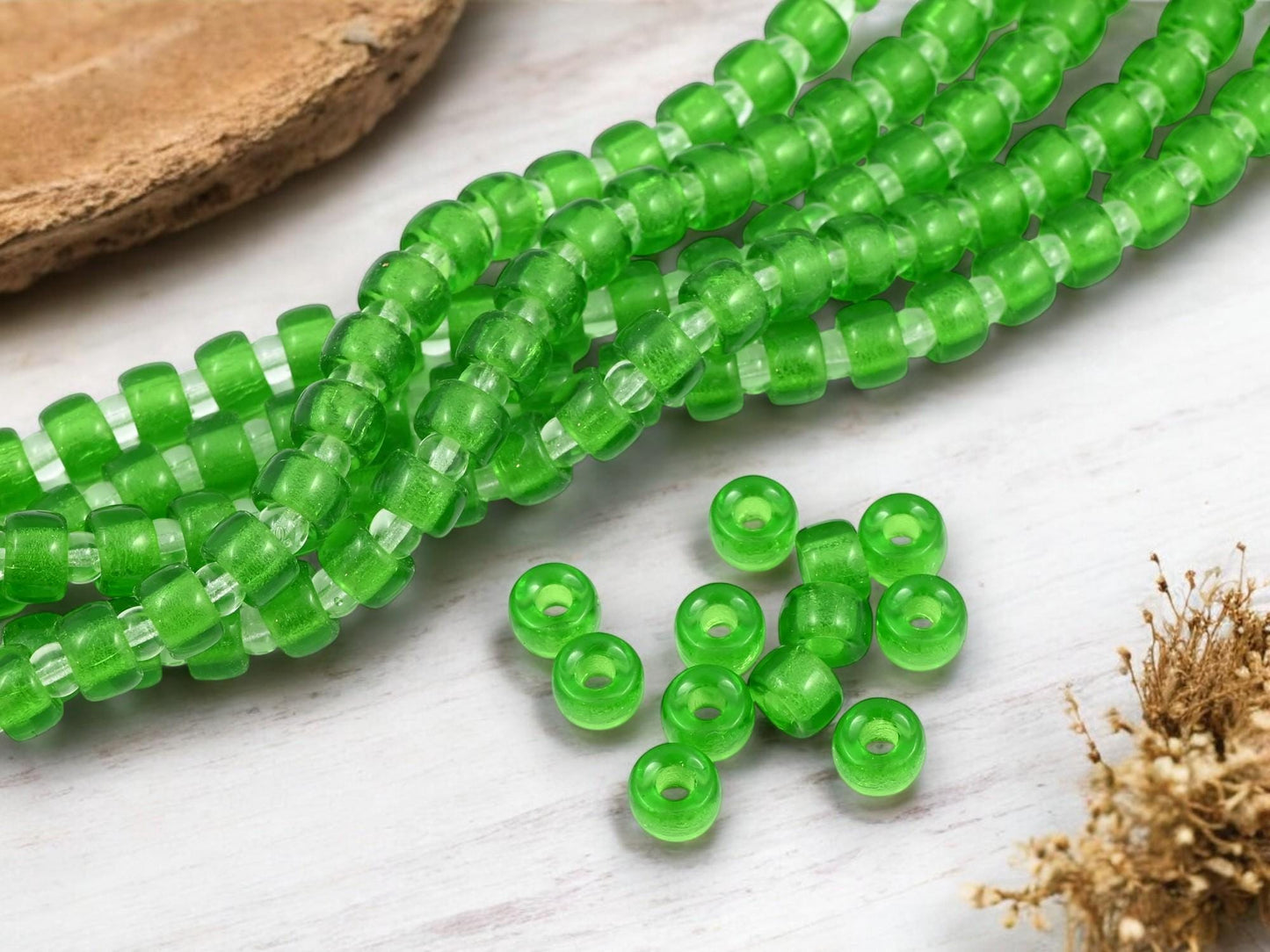 Holiday Beads - Czech Glass Beads - Large Hole Beads - Roller beads - 5x8mm - 24pcs - (2916)