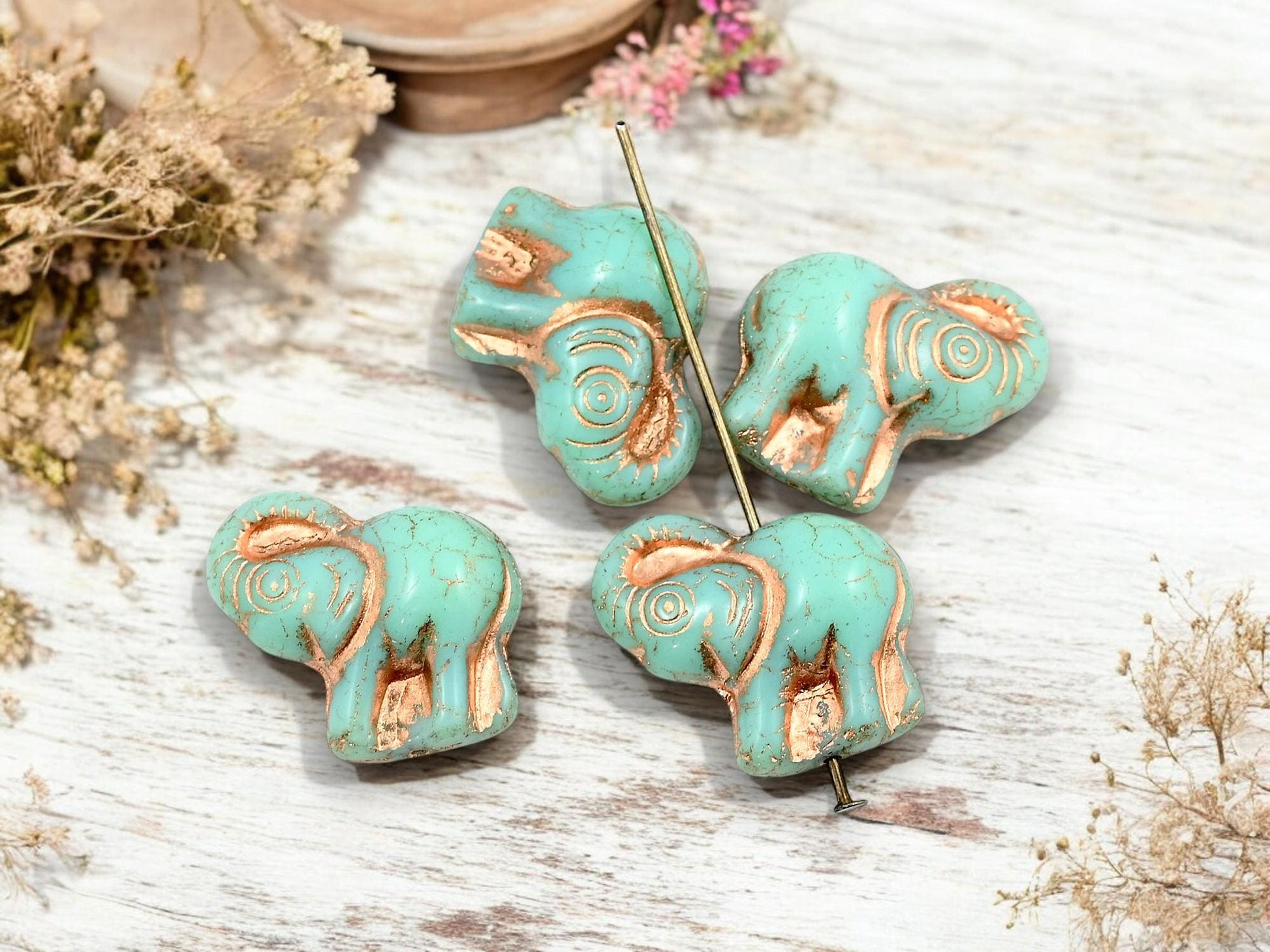 Czech Glass Beads - Elephant Beads - Elephant Pendant - Lucky Elephant - Elephant Charm - 21x20mm - 4pcs - (4794)