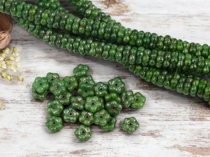 Czech Glass Beads - Daisy Spacers - Daisy Beads - Flower Beads - Forget Me Not Beads - Spacer Beads - 8x3mm - 60pcs - (B458)