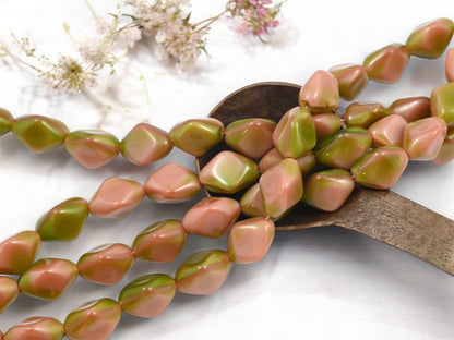 Czech Glass Beads - Oval Beads - Old Stock Beads - Chunky Beads - 13pcs - 10x15mm - (4421)