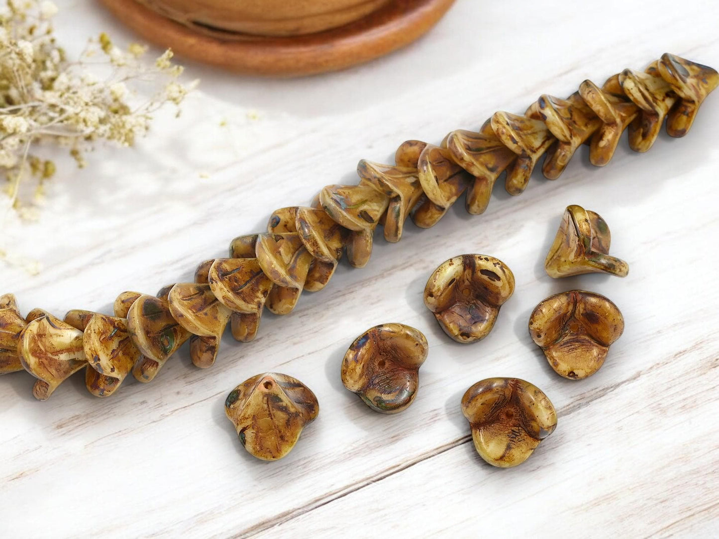 Picasso Beads - Czech Glass Beads - Bell Flower Beads - Czech Flower Beads - 13x16mm - 12pcs - (6094)