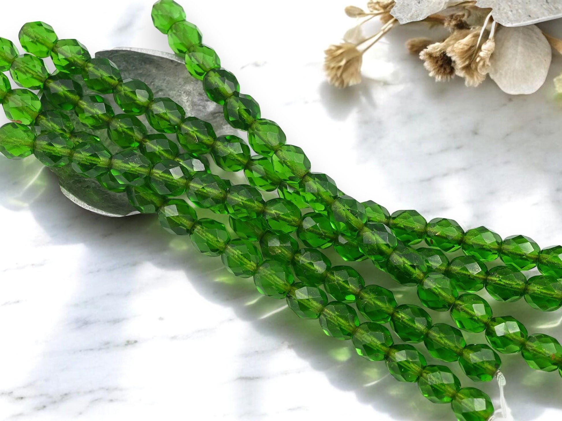 Czech Glass 8mm Faceted Fire Polished Round Beads - Christmas Green - 8mm - 16pcs - (4940)