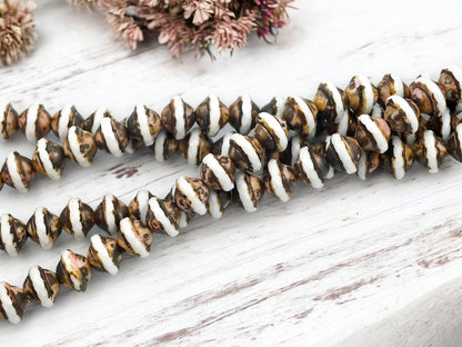 *10* 8x10mm Opaque White Picasso Saturn Beads