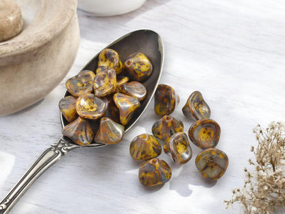 *25* 10x12mm Opaque Yellow Travertine 3 Petal Bell Flower Beads