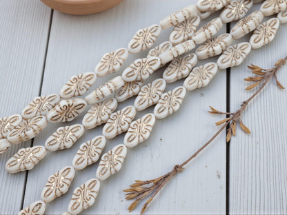 *6* 19x9mm Platinum Washed Matte Opaque Alabaster Arabesque Diamond Beads