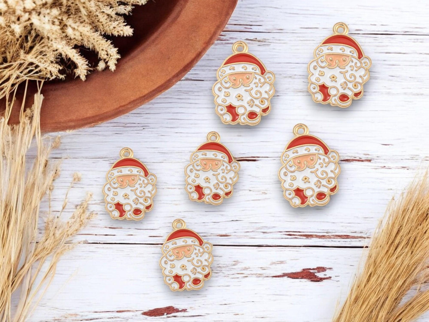 Santa Charms - Metal Charms - Christmas Charms - Holiday Charms - Enamel Charms - 5pcs - 24x17mm - (3689)