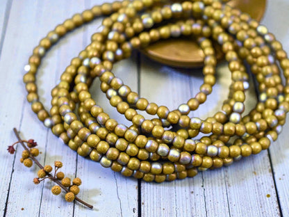 *50* 4mm Gold Lustered Dandelion AB Round Druk Beads